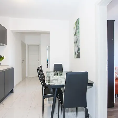 Jelena Apartamento *