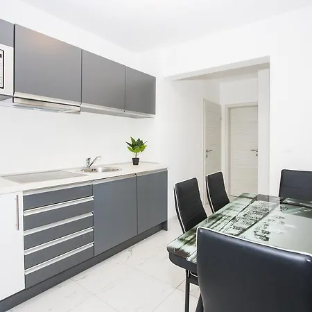 Apartamento Jelena