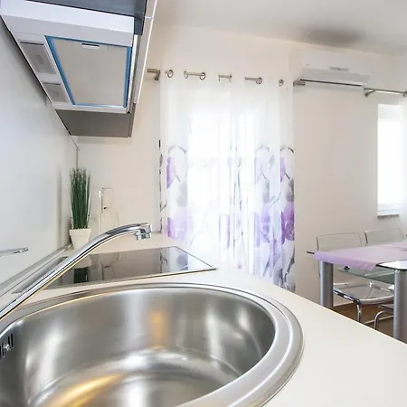 Jelena Apartamento Nova Vas (Porec)